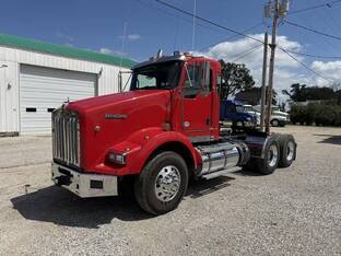 2017 Kenworth T800