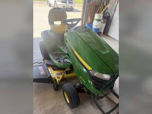 2015 John Deere X324