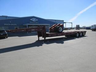 1993 BOAZ 3 AXLE OILFIELD LOWBOY