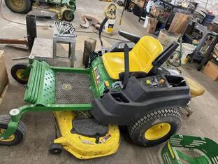 2014 John Deere Z425