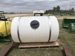 2007 Great Plains 400 GALLON FERTILIZER TANK