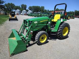 2009 John Deere 3038E
