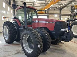 2001 Case IH MX240