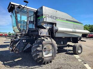 1989 Gleaner R40