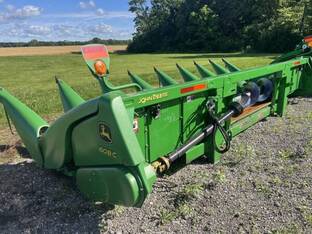 2012 John Deere 608C