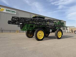 2020 John Deere R4044