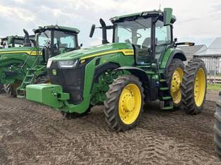 2024 John Deere 8R 250