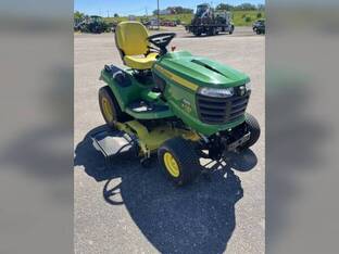 2017 John Deere X730