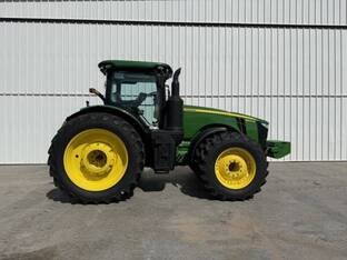2017 John Deere 8370R