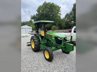 2022 John Deere 5055E