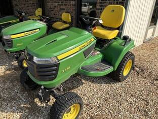 2018 John Deere X738