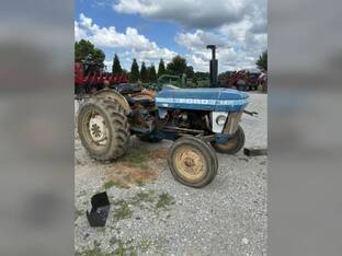 Ford 2810