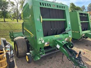 2020 John Deere 560M