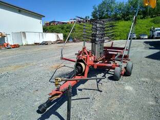 2001 AGCO 4240
