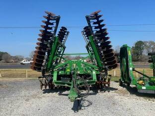 2024 John Deere 2633