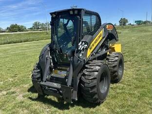 2026 New Holland L328
