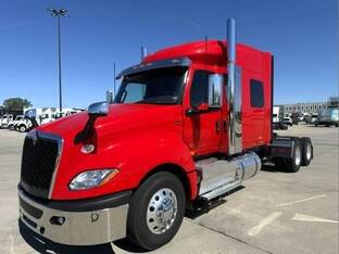 2027 International LT