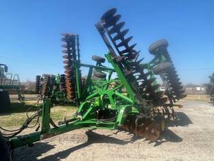 2024 John Deere 2633
