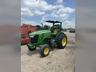 2014 John Deere 5100M