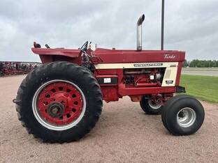 1973 International 1066