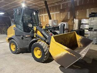 2022 John Deere 244L