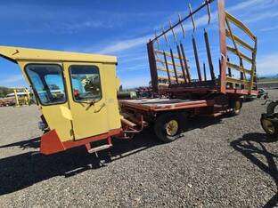 New Holland 1069