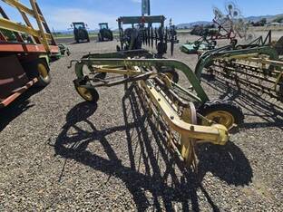 1975 John Deere 670/671