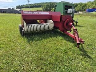 Hesston 4500