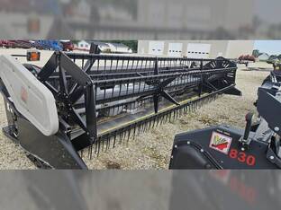 Gleaner 800