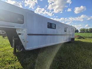 2007 Sundowner 4HS