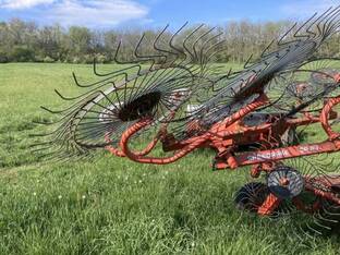 2016 Kuhn SR110