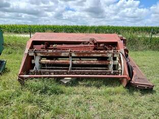 Hesston 1071