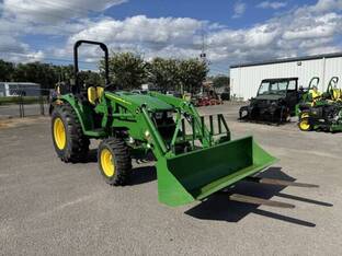 2023 John Deere 4052M