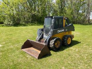 2018 John Deere 324E