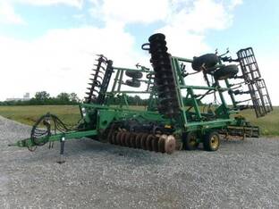 1998 John Deere 726