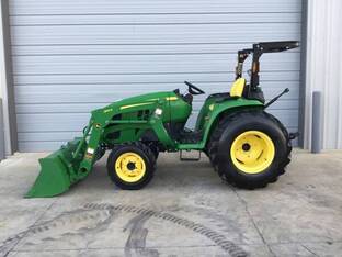 2020 John Deere 3032E