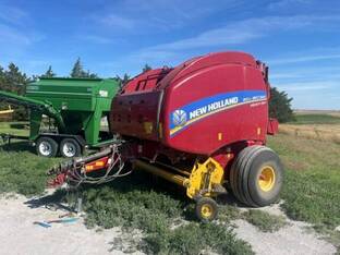 2014 New Holland ROLL-BELT 560