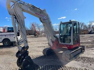 2022 Takeuchi TB370
