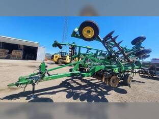 2013 John Deere 2720