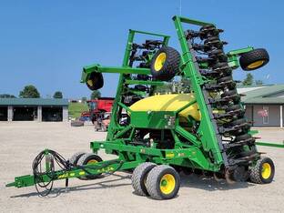 2013 John Deere 1990CCS