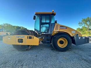 2026 XCMG CV123PDU
