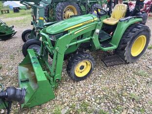 2018 John Deere 3032E
