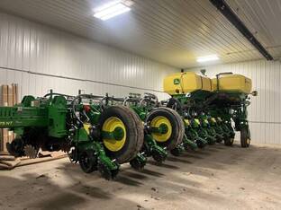 2025 John Deere 1775NT