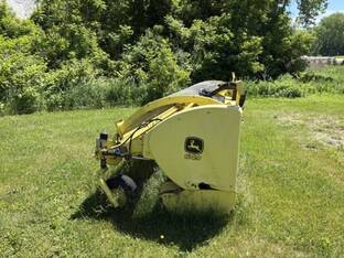 2016 John Deere 649