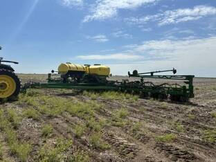 2024 John Deere 1775NT