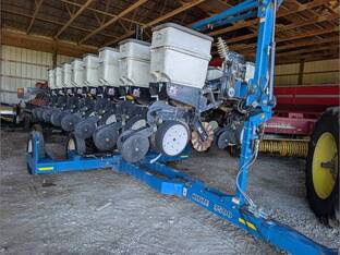 2008 Kinze 3500