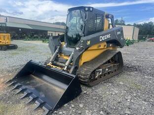 2017 John Deere 331G