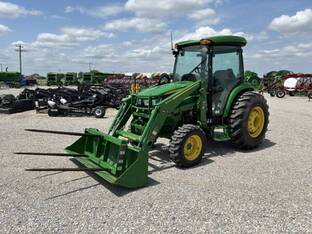 2022 John Deere 4052R