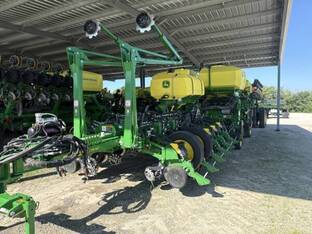 2024 John Deere 1775NT