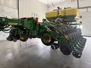 2023 John Deere 1795